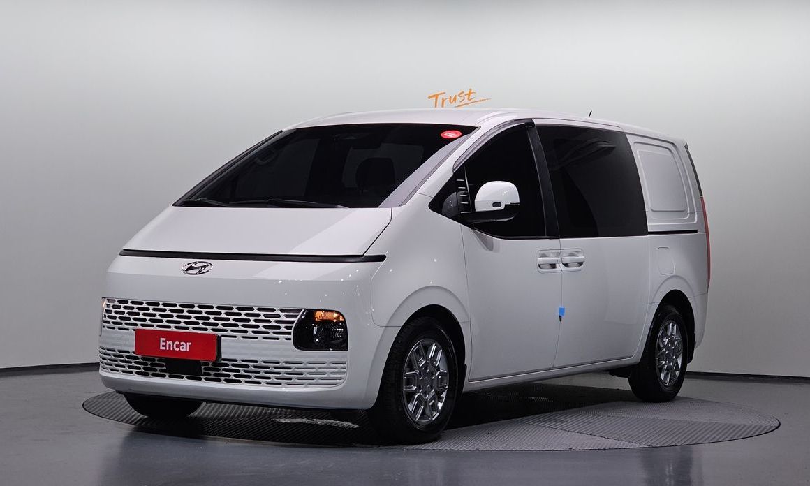 Hyundai Staria 2022