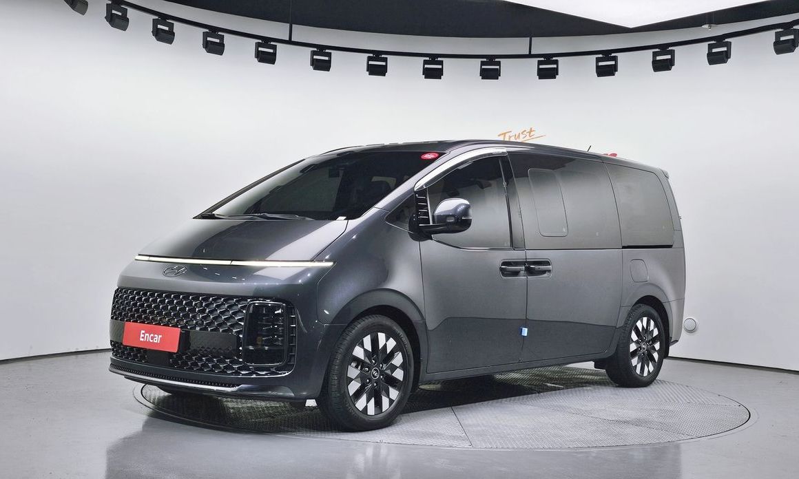 Hyundai Staria 2022
