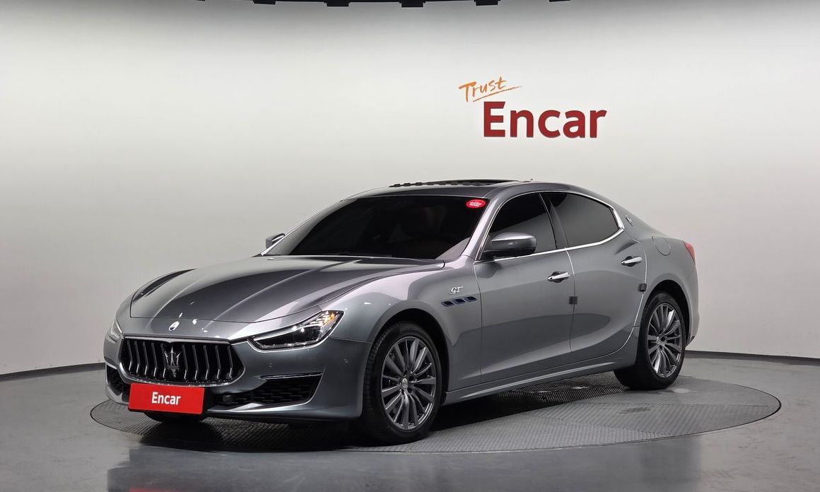 Maserati Ghibli 2022