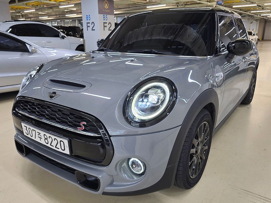 Mini Cooper 2021