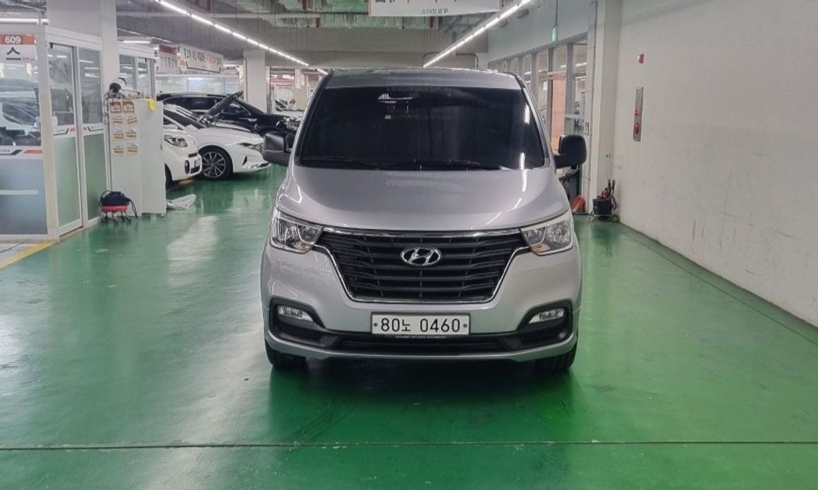 Hyundai Starex 2020