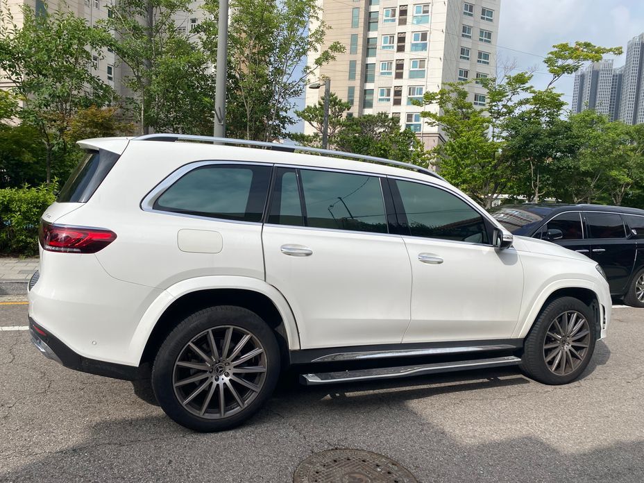 Mercedes-Benz GLS-Class 2020