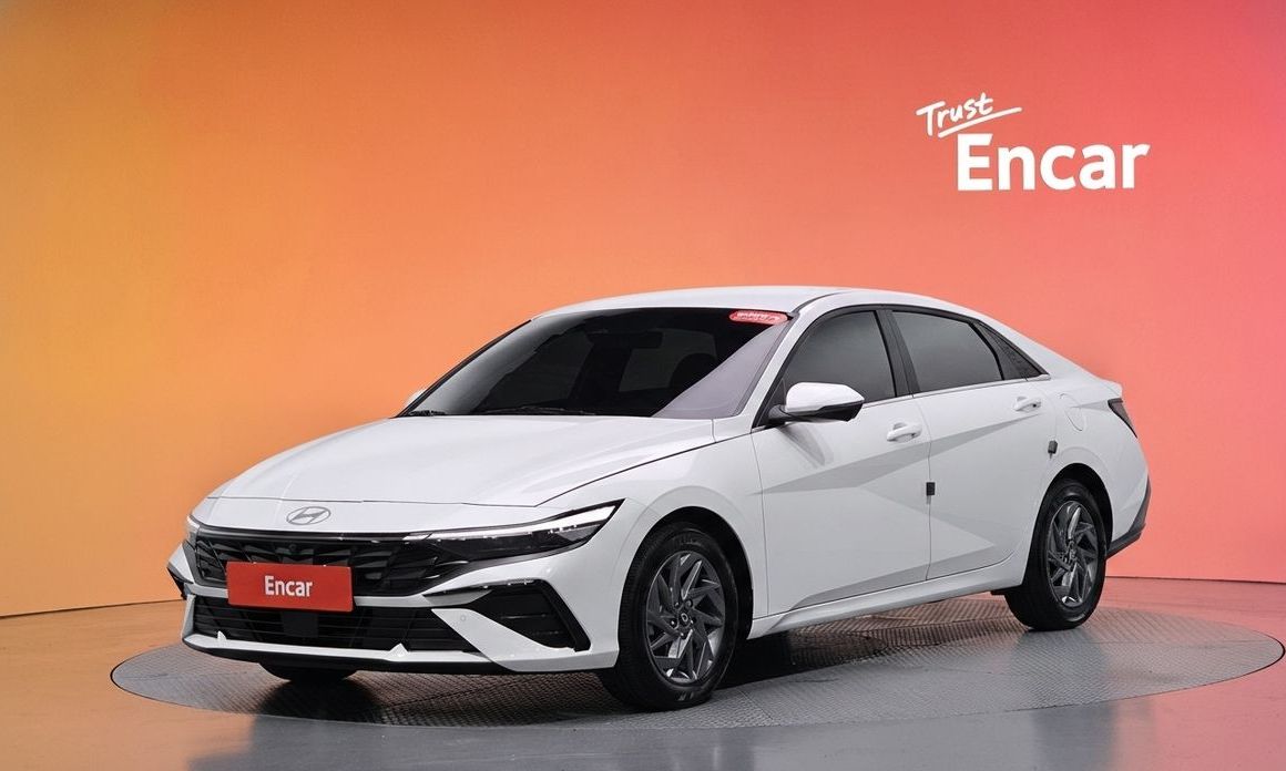 Hyundai AVANTE 2025