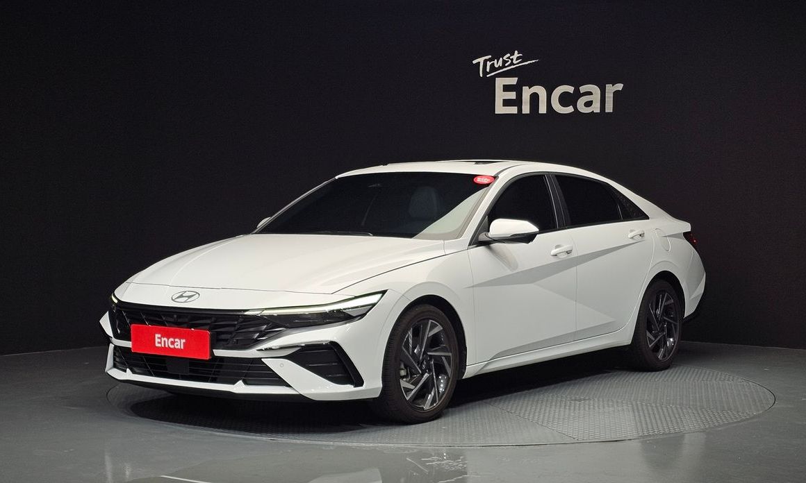 Hyundai AVANTE 2024