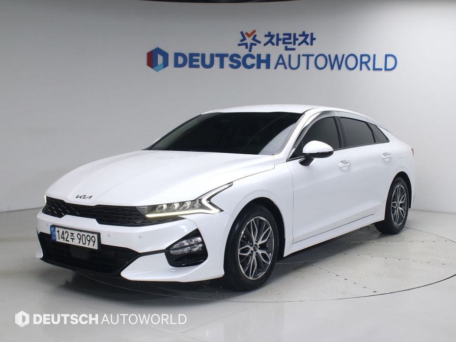 Kia K5 2023