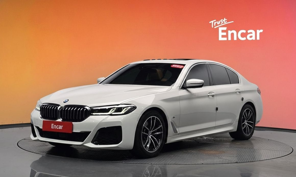 BMW 5-Series 2022