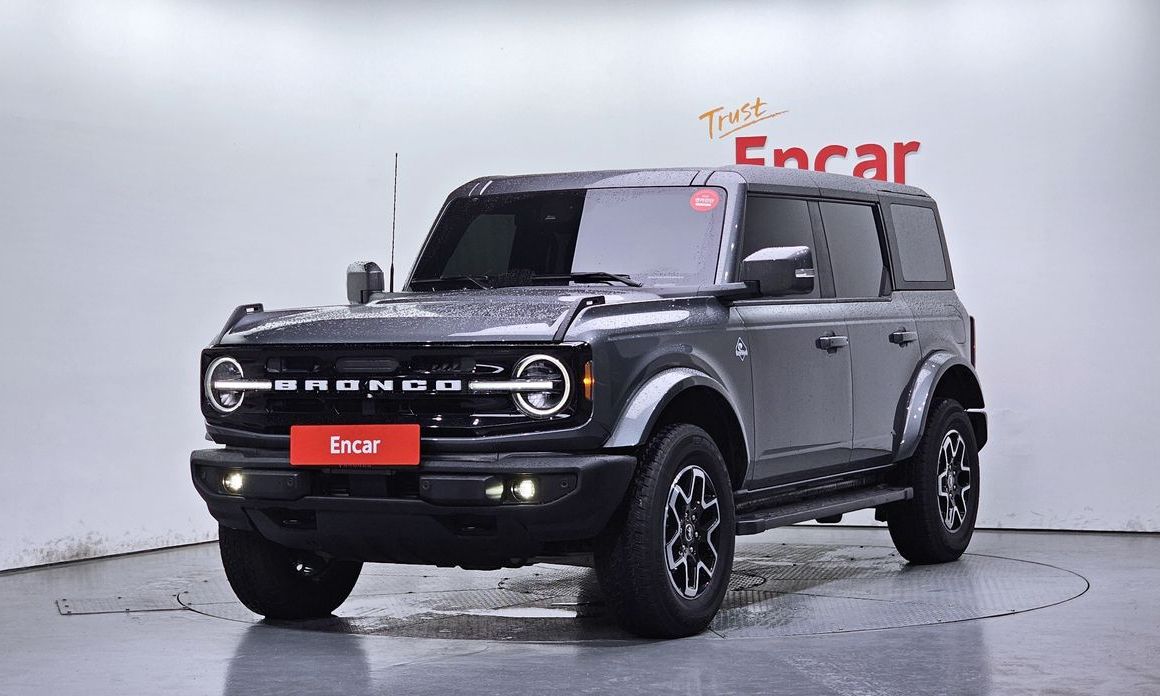 Ford Bronco 2024