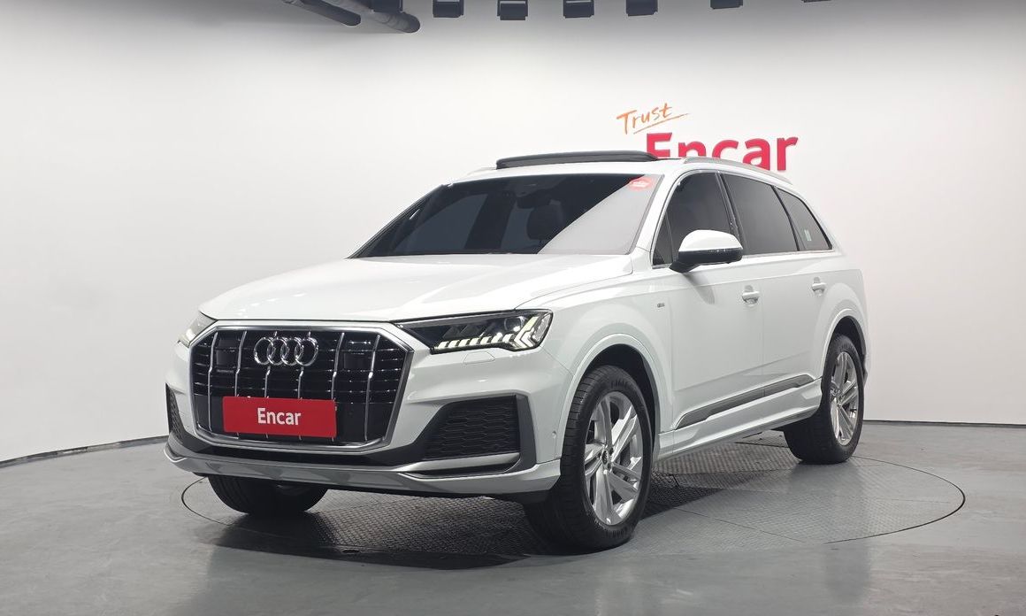 Audi Q7 2021