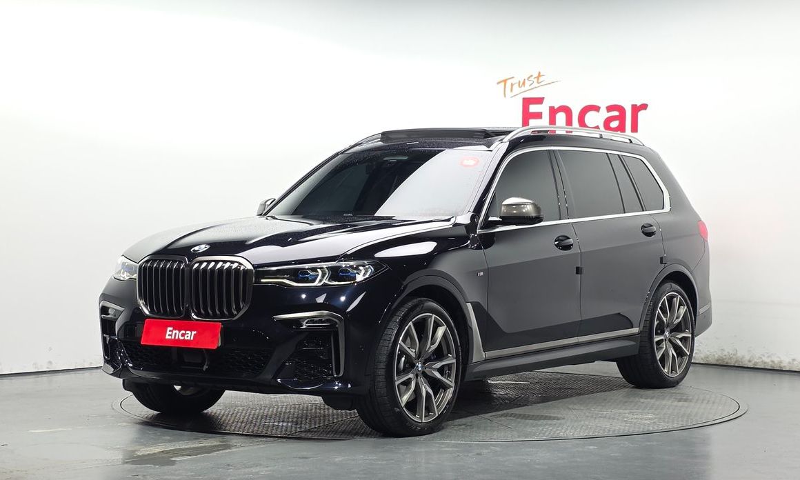 BMW X7 2021