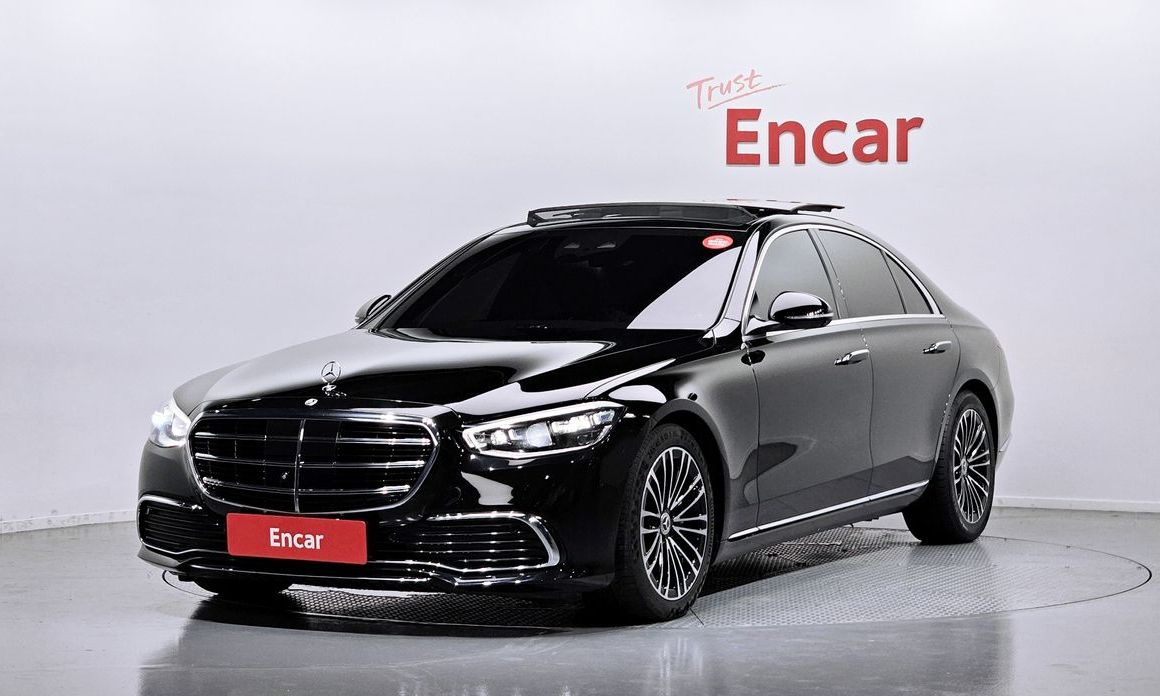 Mercedes-Benz S-Class 2023