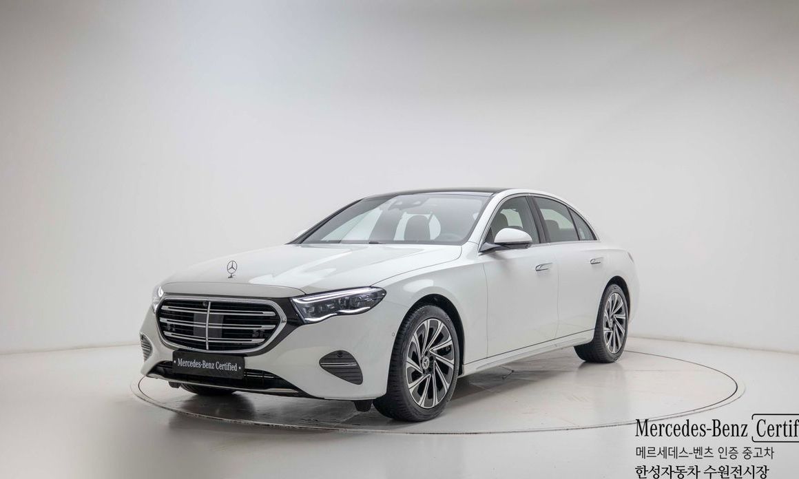 Mercedes-Benz E-Class 2026
