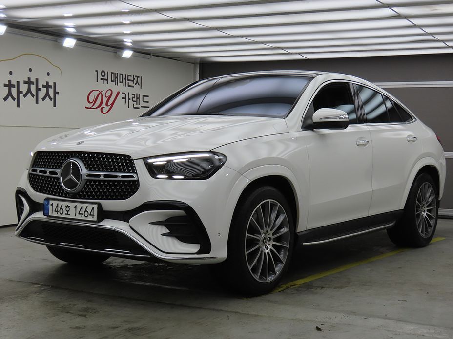 Mercedes-Benz GLE-Class 2023