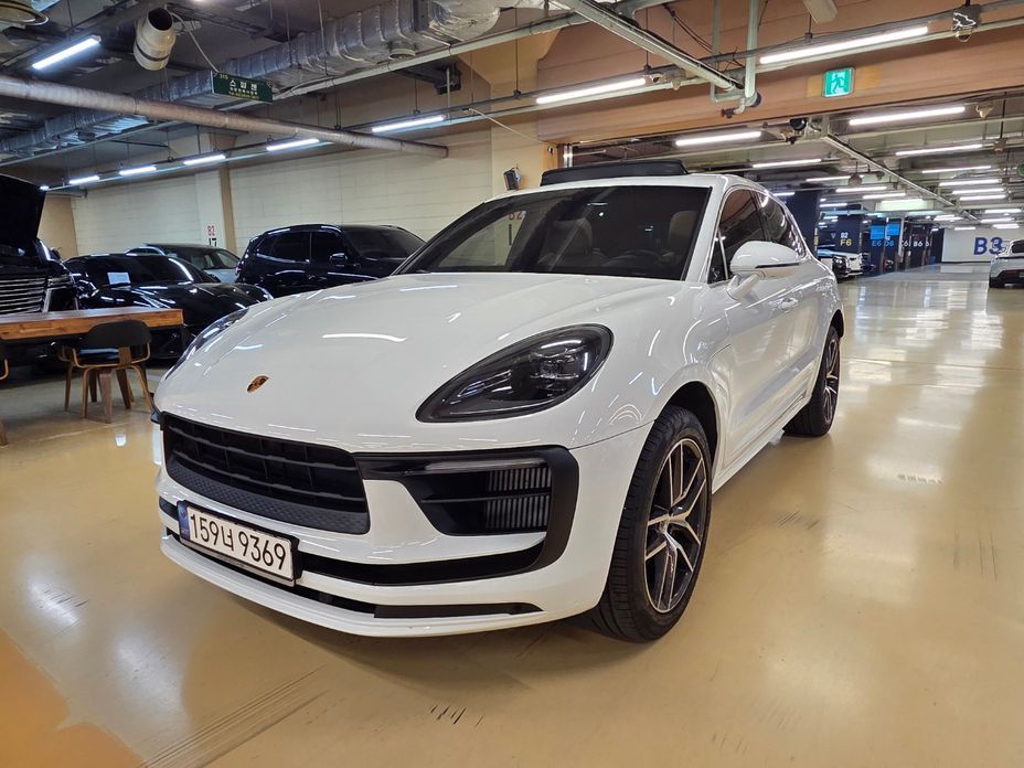 Porsche Macan 2022