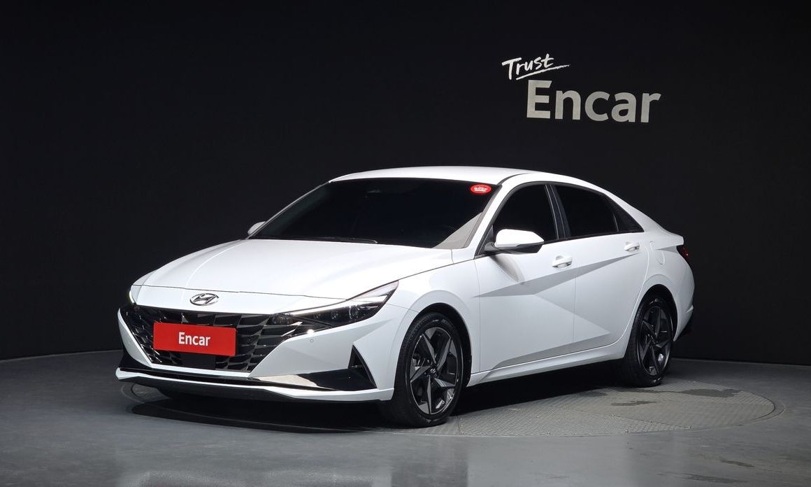 Hyundai AVANTE 2021