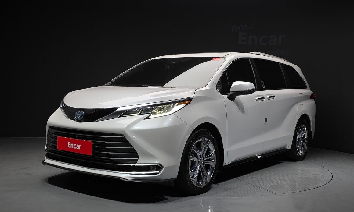 Toyota Sienna 2023