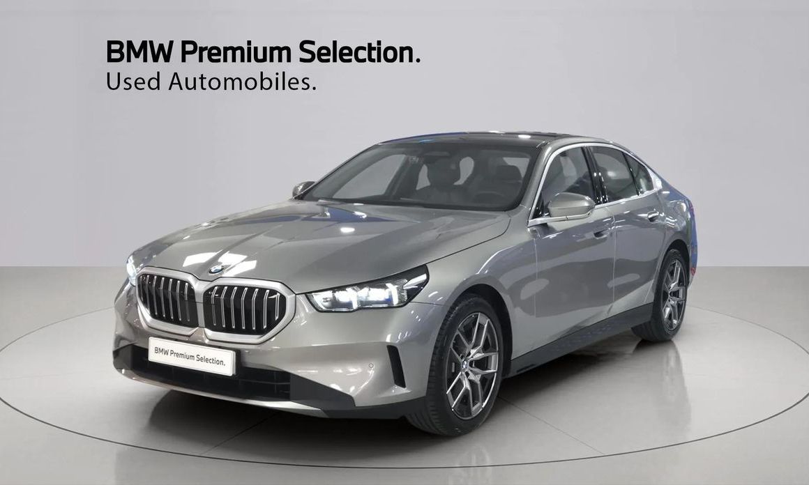 BMW 5-Series 2025