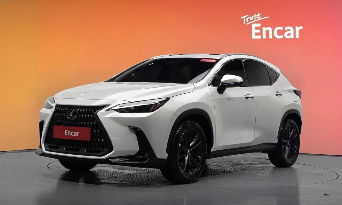 Lexus NX 2025