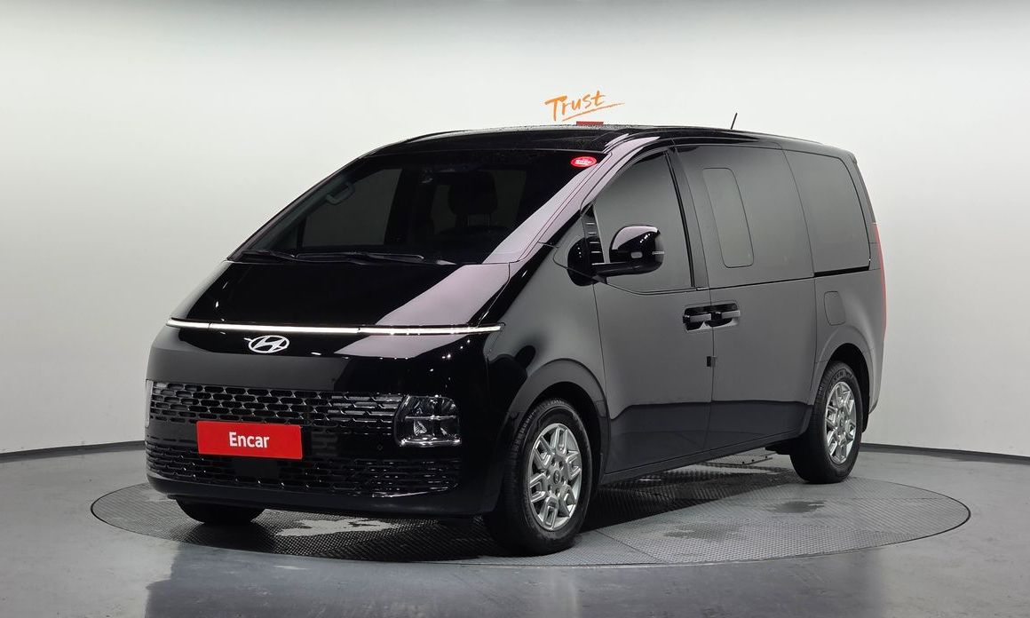Hyundai Staria 2025