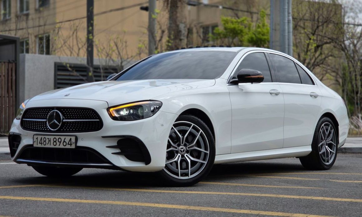 Mercedes-Benz E-Class 2022