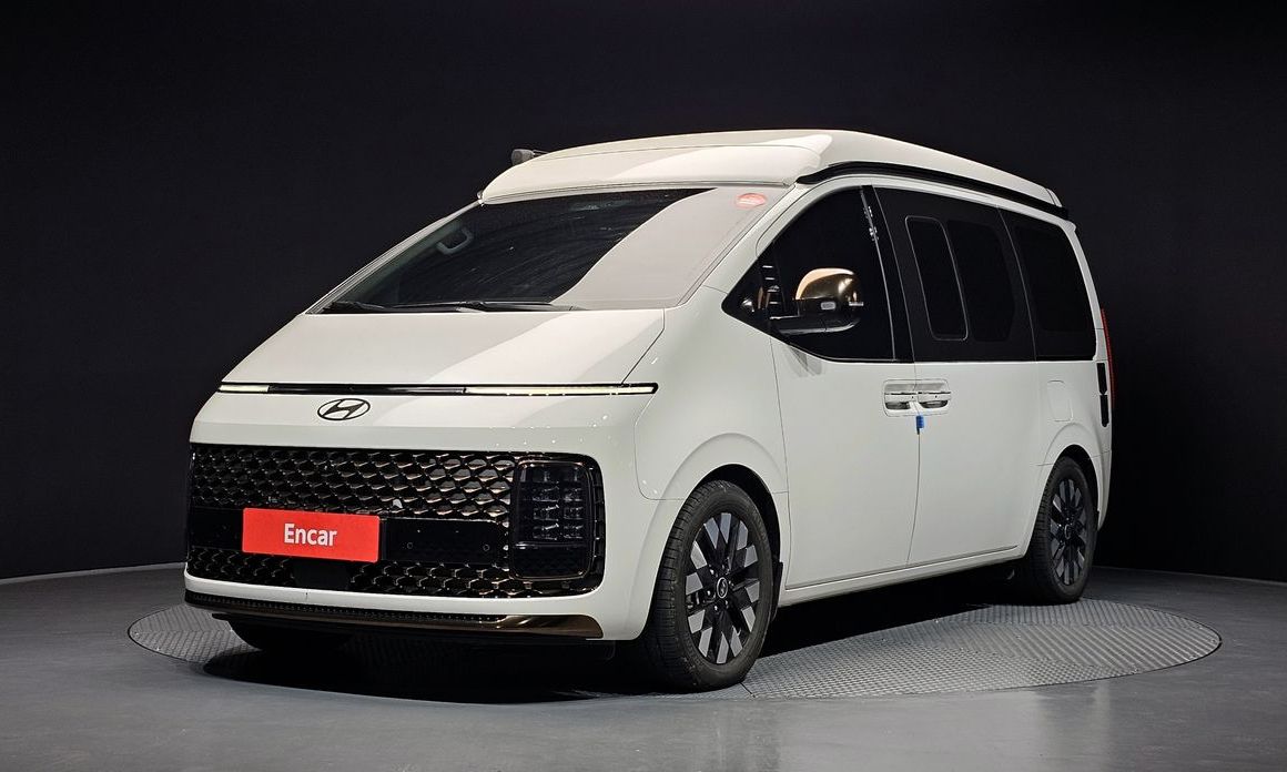 Hyundai Staria 2025
