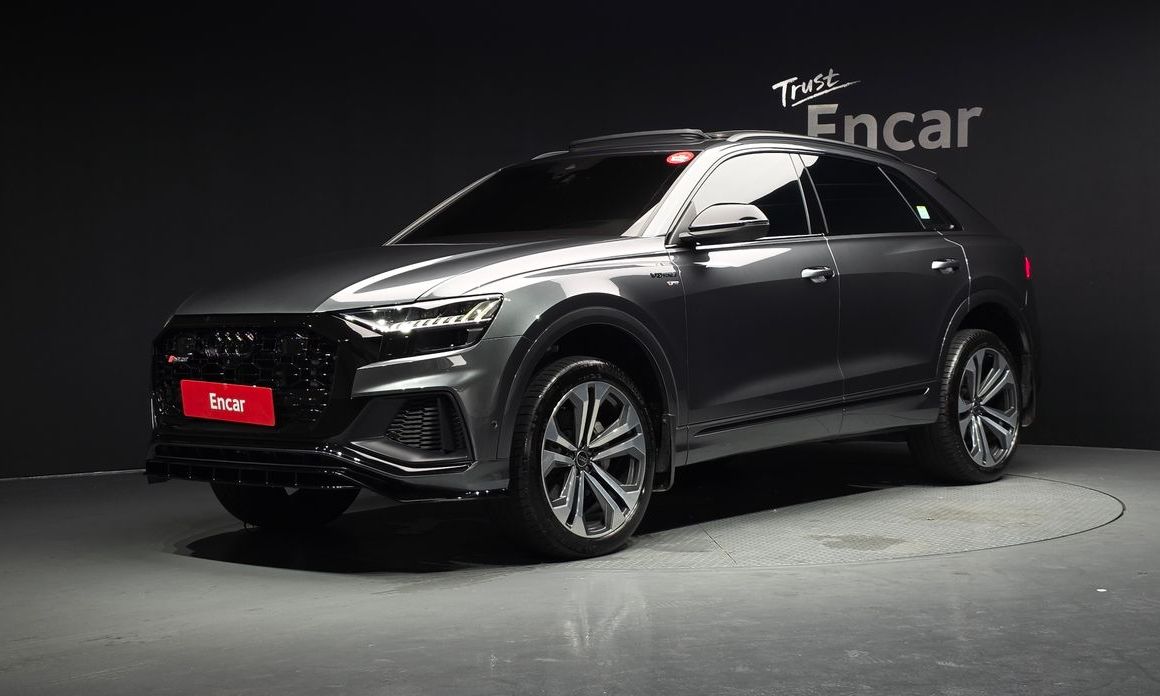 Audi Q8 2023