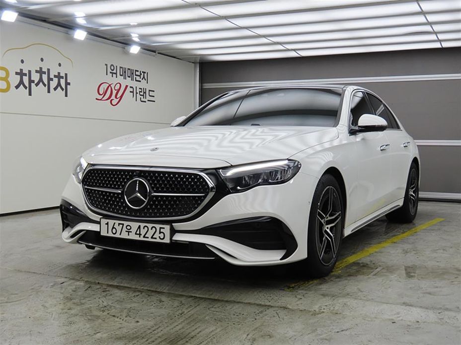 Mercedes-Benz E-Class 2026