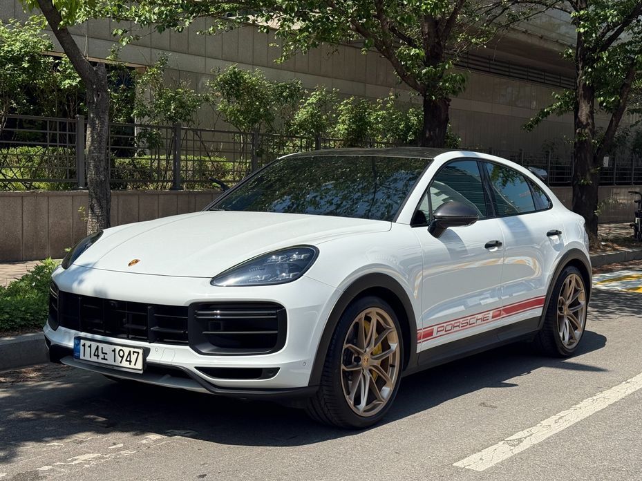 Porsche Cayenne 2022
