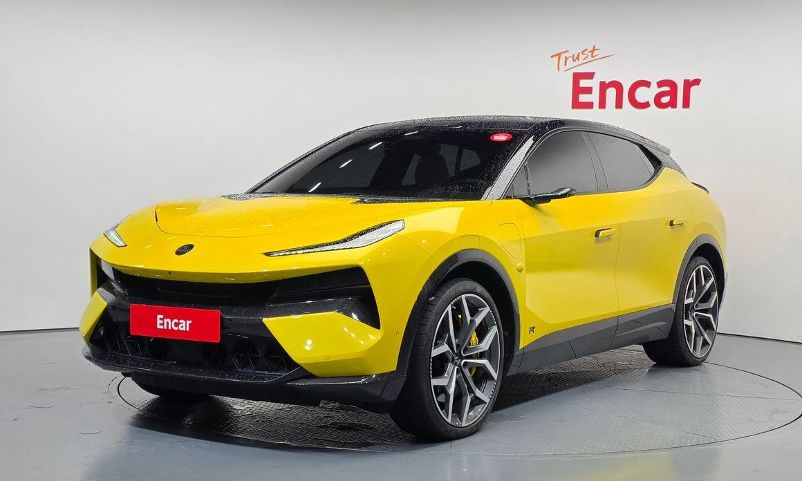 Lotus Eletre 2025