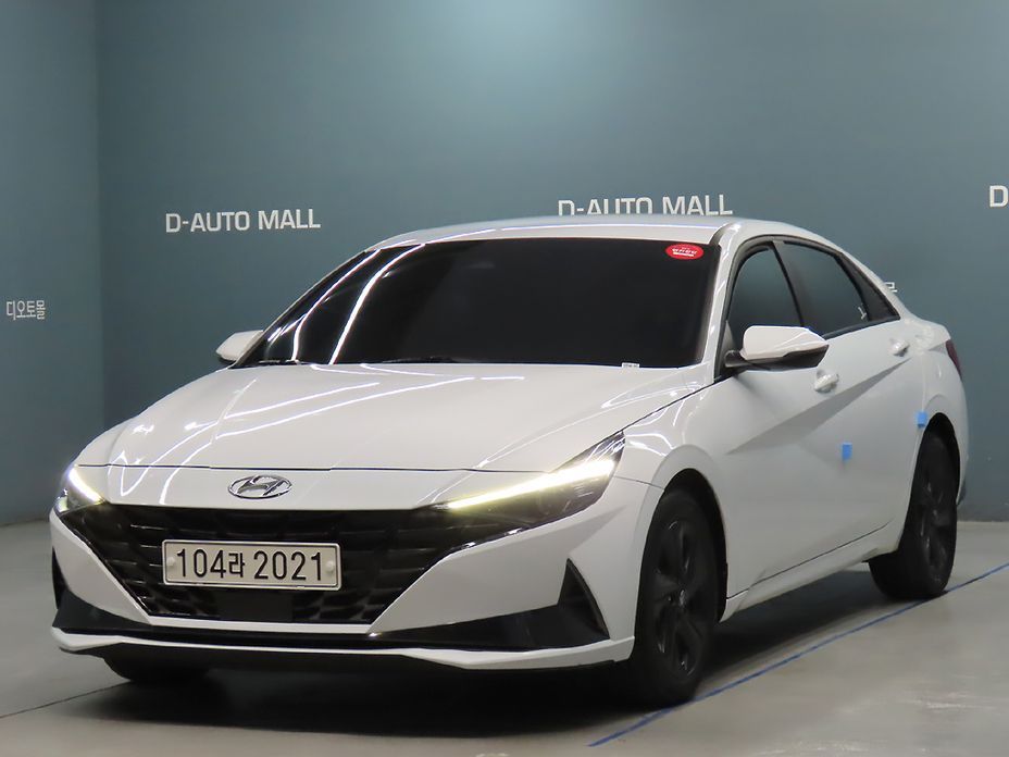 Hyundai AVANTE 2021