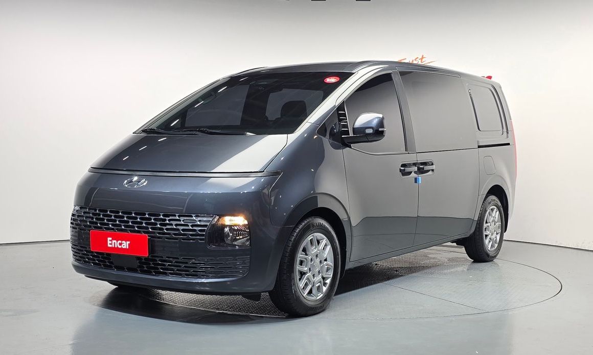 Hyundai Staria 2023