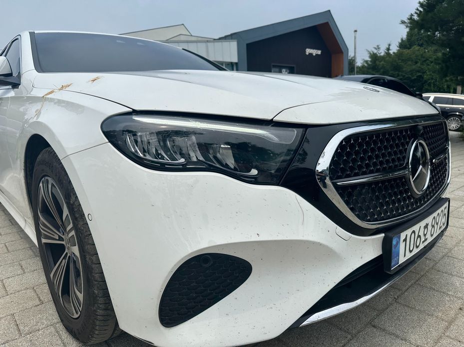 Mercedes-Benz E-Class 2025