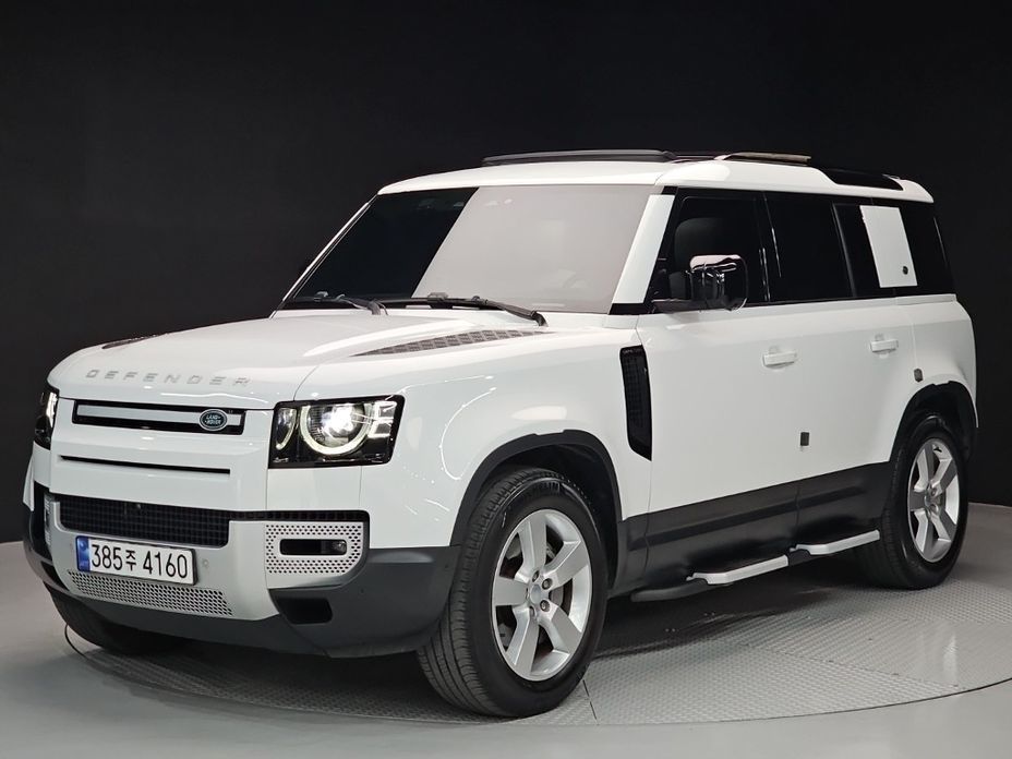 Land Rover Defender 2023