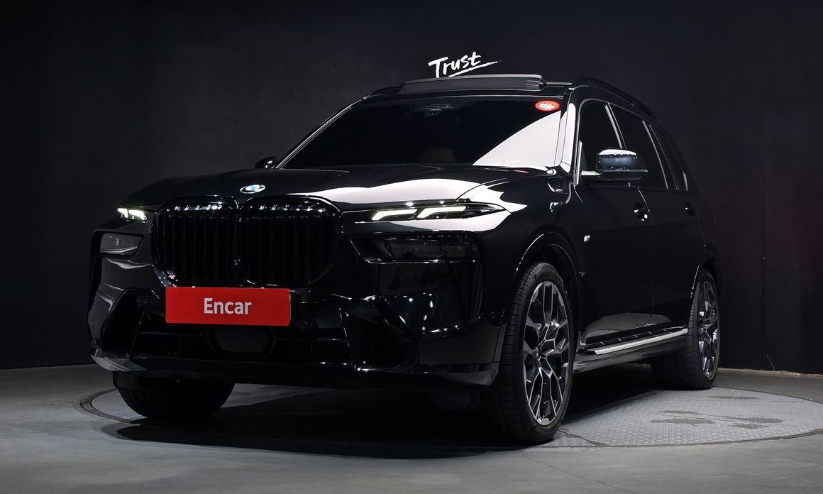 BMW X7 2025