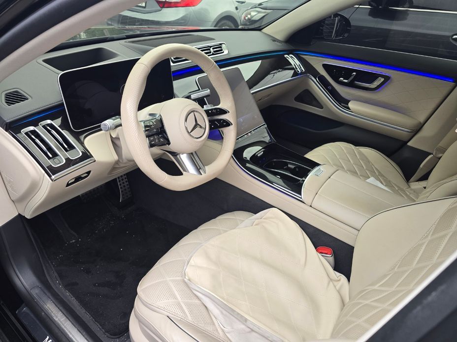 Mercedes-Benz S-Class 2024