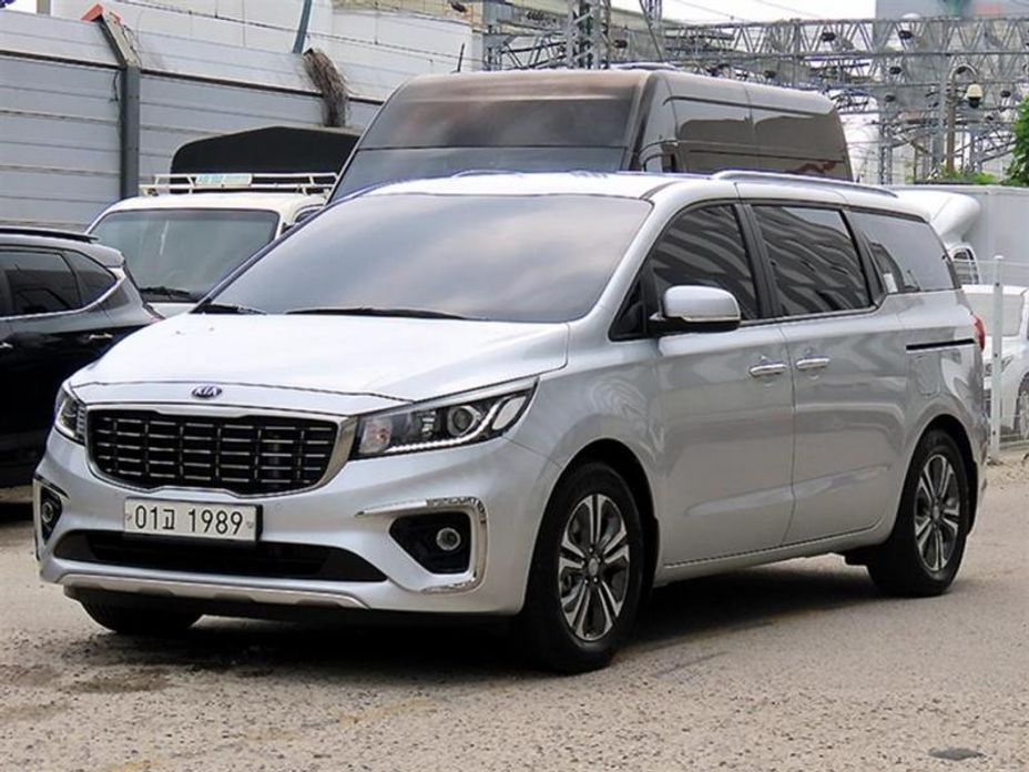 Kia Canival 2019