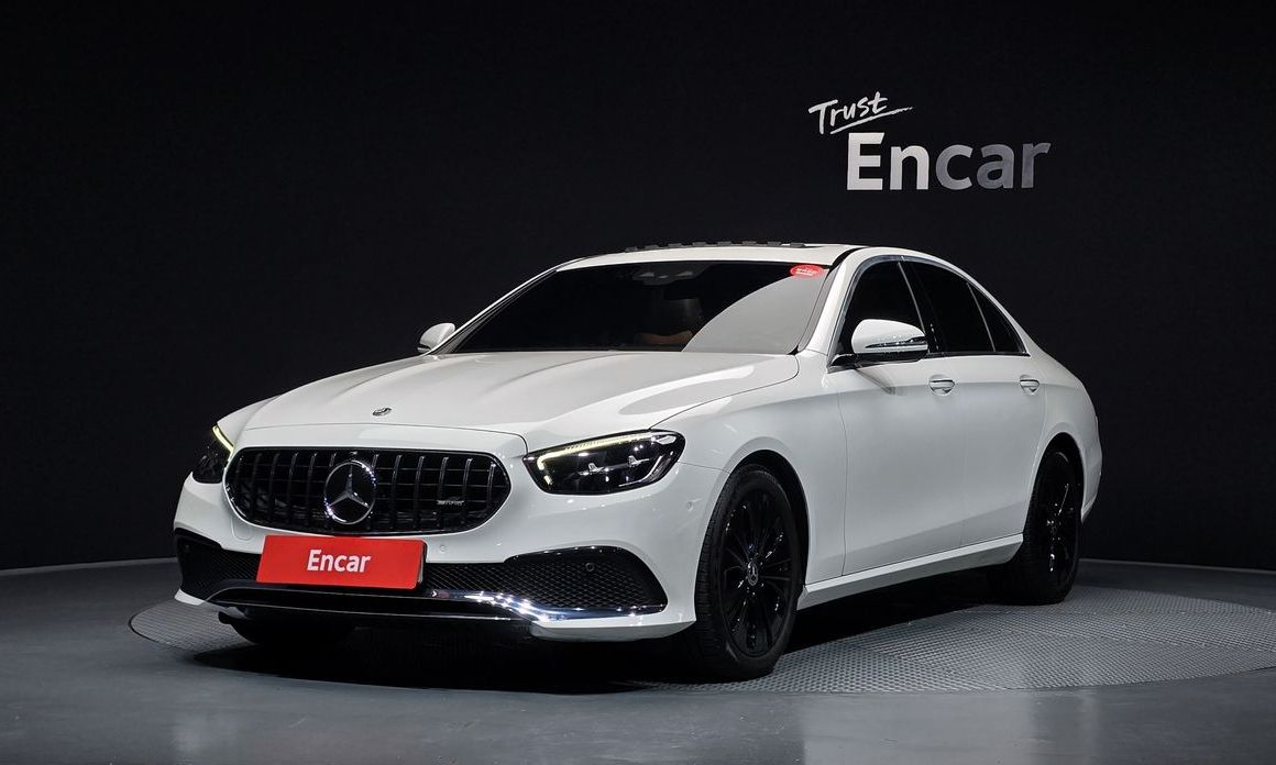Mercedes-Benz E-Class 2021