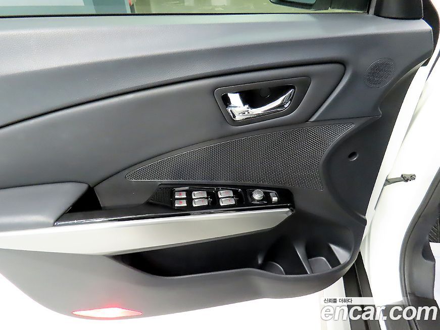 KG_Mobility_Ssangyong TIBOLI 2016