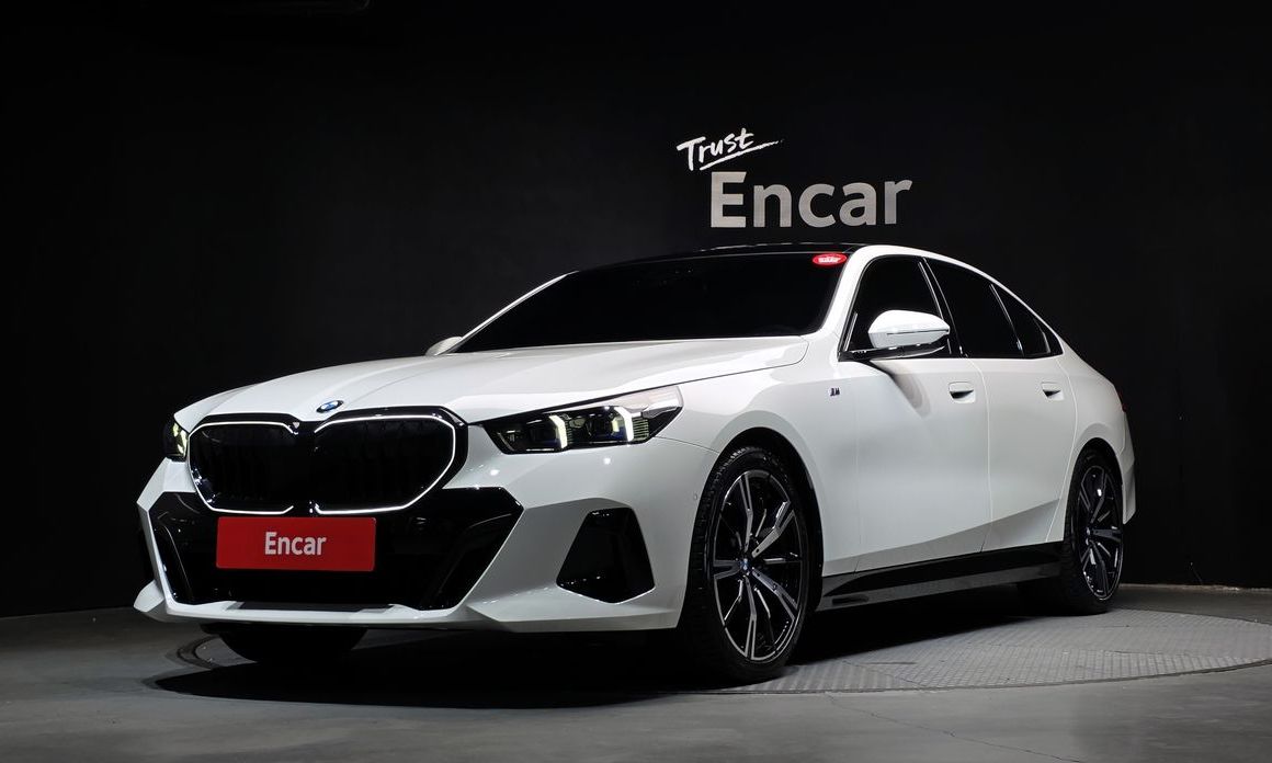BMW 5-Series 2026