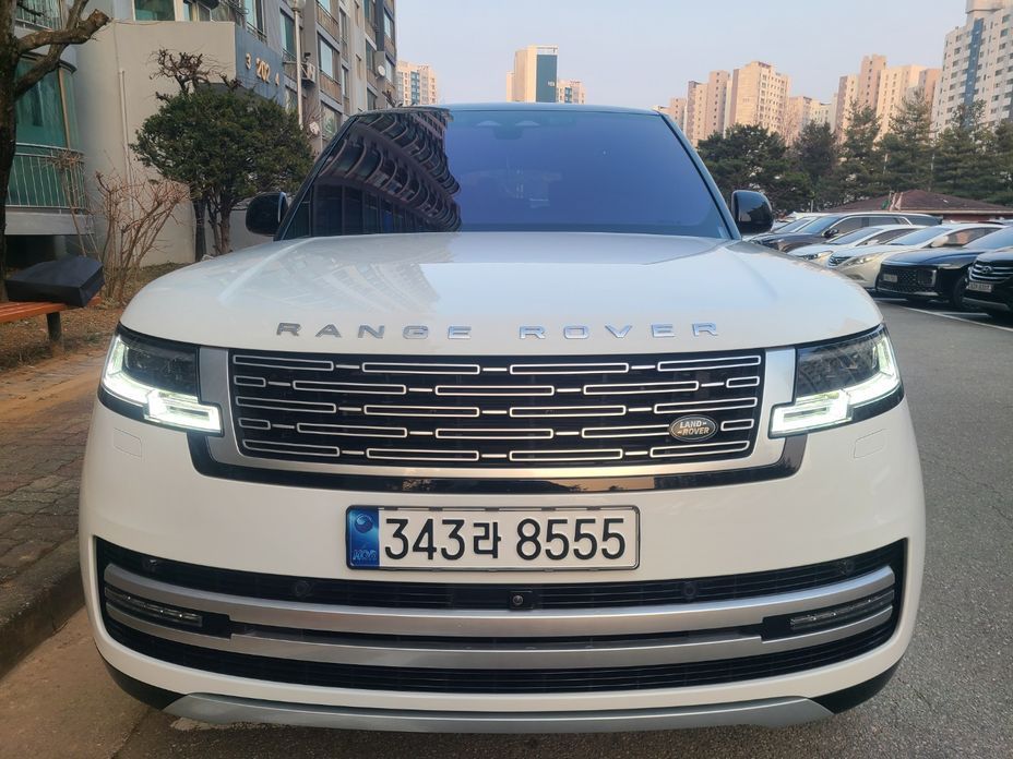 Land Rover Range Rover 2023