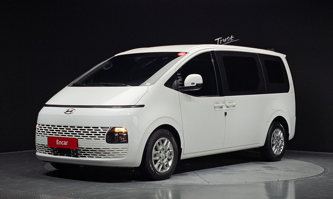 Hyundai Staria 2023
