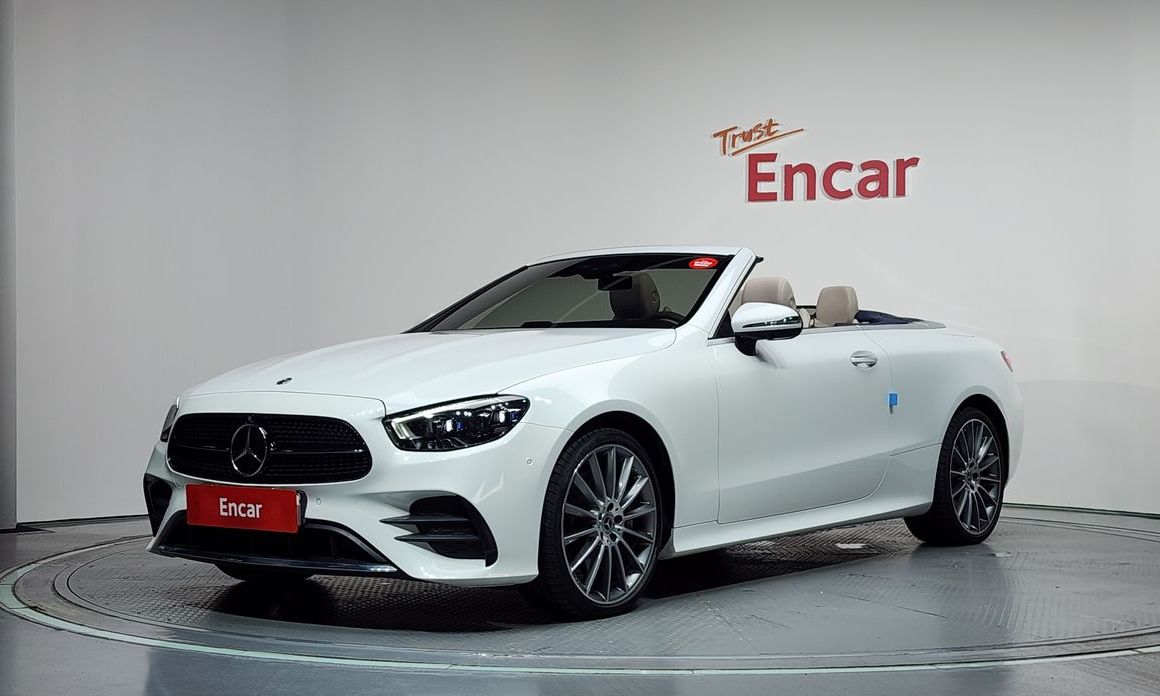 Mercedes-Benz E-Class 2022