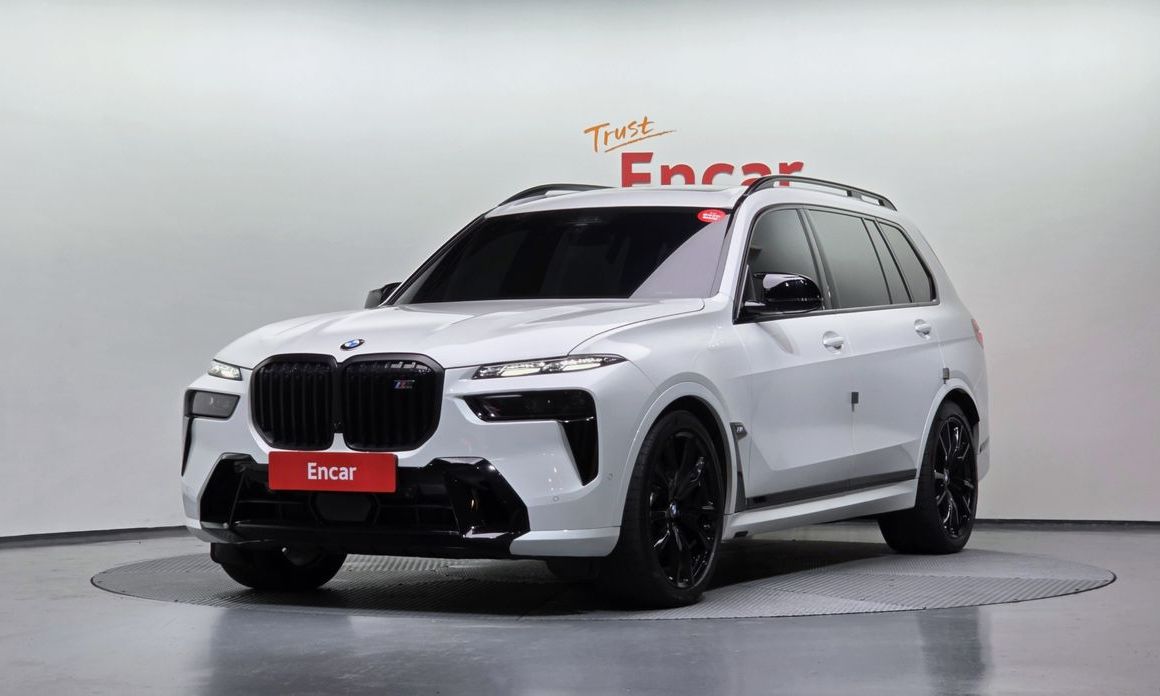 BMW X7 2025