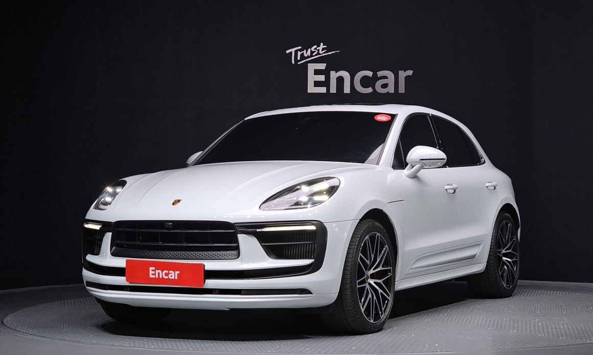 Porsche Macan 2022