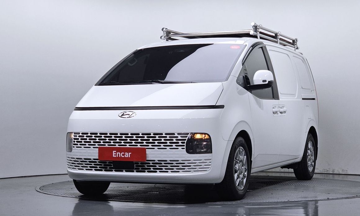 Hyundai Staria 2022