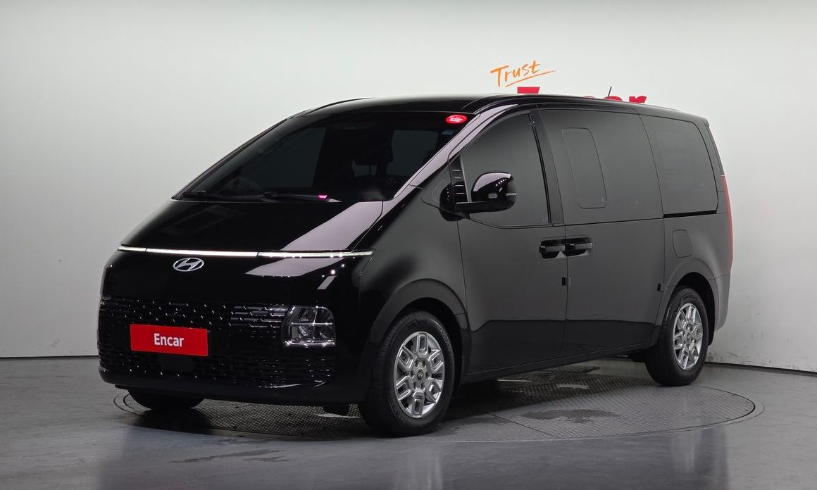Hyundai Staria 2025