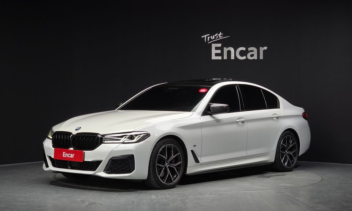 BMW 5-Series 2022
