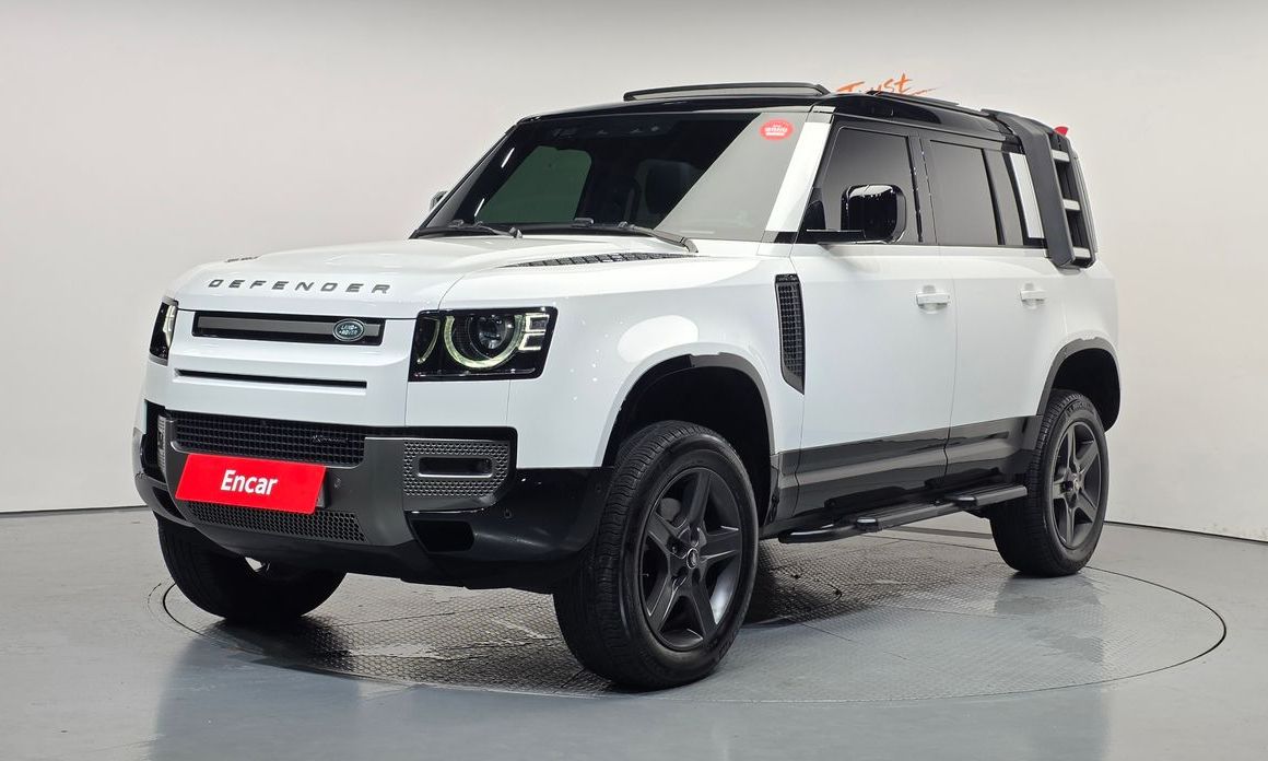 Land Rover Defender 2023