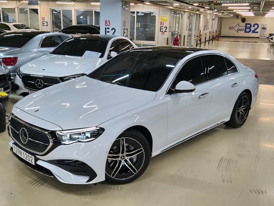 Mercedes-Benz E-Class 2026