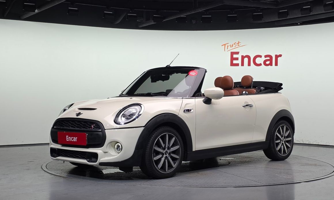 Mini Cooper Convertible 2020