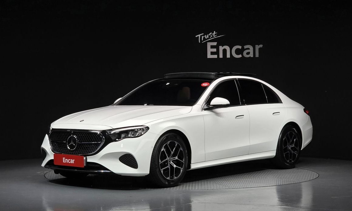 Mercedes-Benz E-Class 2025